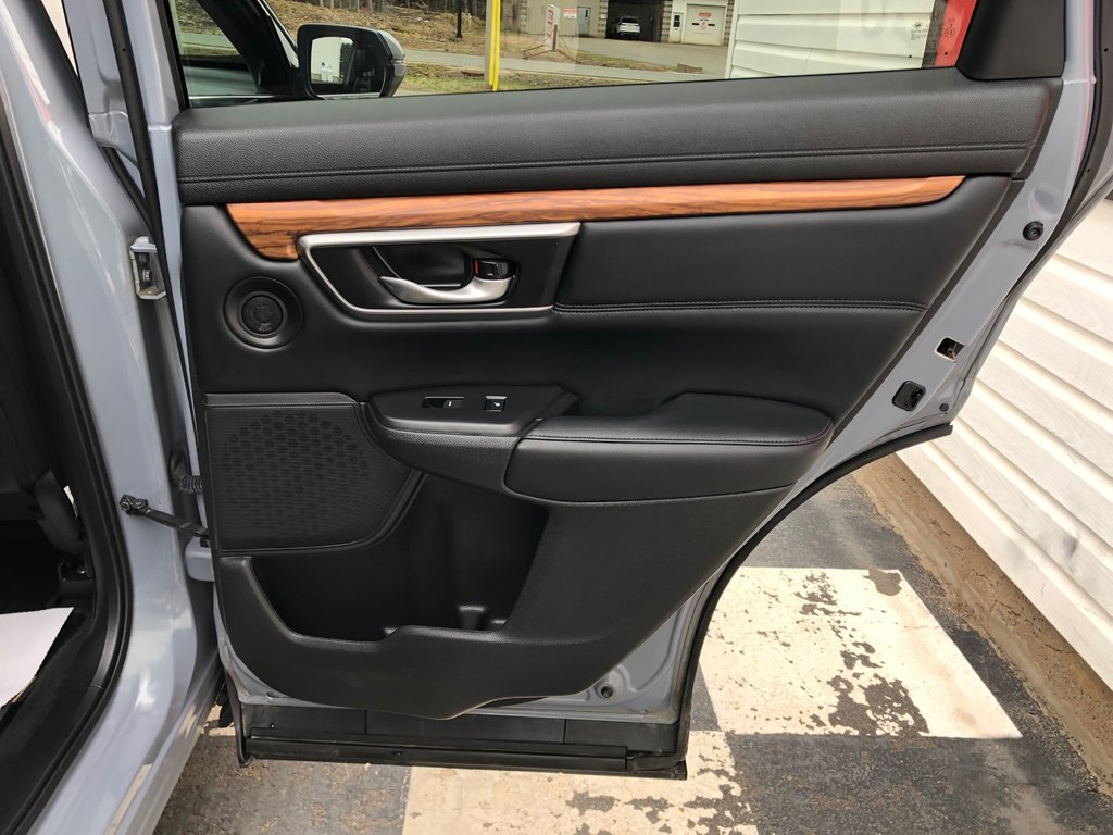 Honda CR-V EX-L - sunroof, power and heated seats, hands free 2021 à COLDBROOK, Nouvelle-Écosse - 24 - w1024h768px