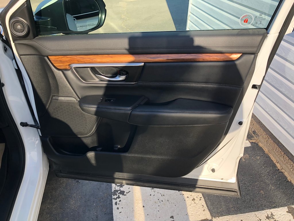 2021 Honda CR-V EX-L - power & heated seats, dual climate zones in COLDBROOK, Nova Scotia - 27 - w1024h768px