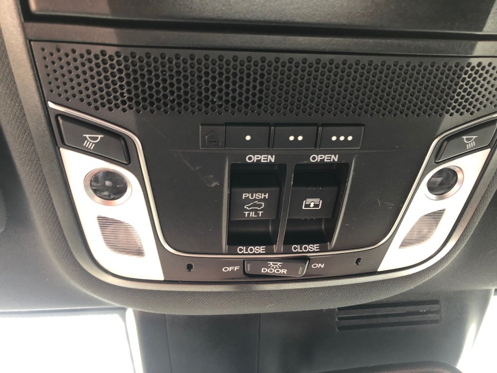 2021 Honda CR-V Black Edition, HEATED SEATS, BLIND SPOT DETECTION, in COLDBROOK, Nova Scotia - 13 - w1024h768px
