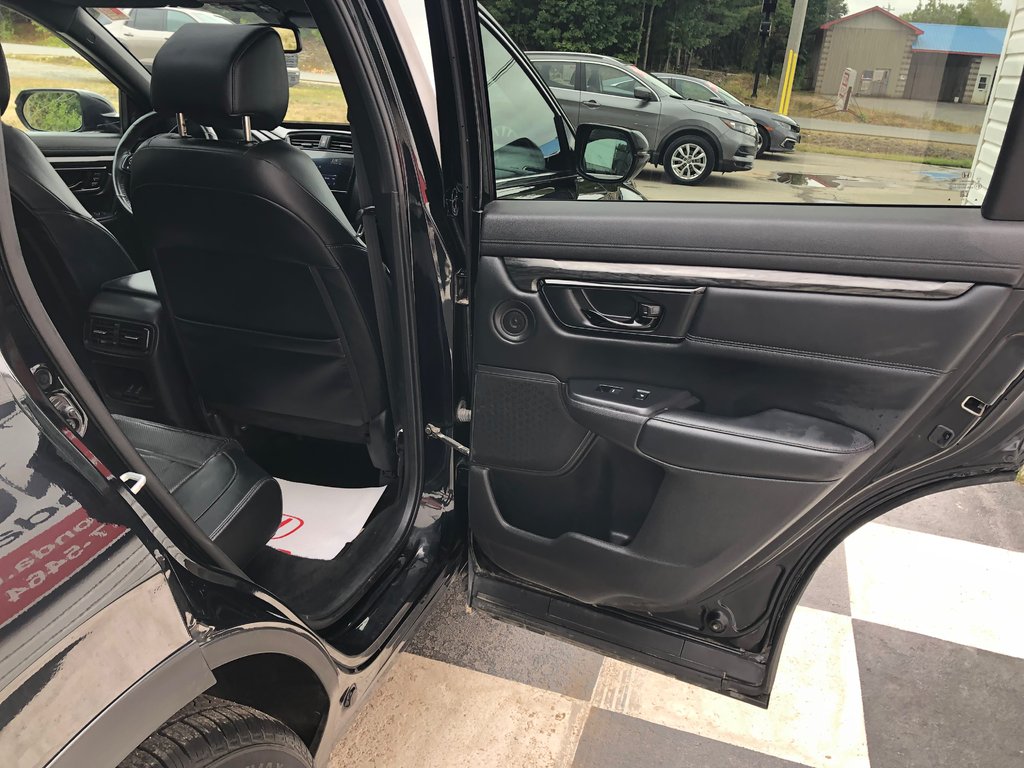 2021 Honda CR-V Black Edition, HEATED SEATS, BLIND SPOT DETECTION, in COLDBROOK, Nova Scotia - 19 - w1024h768px