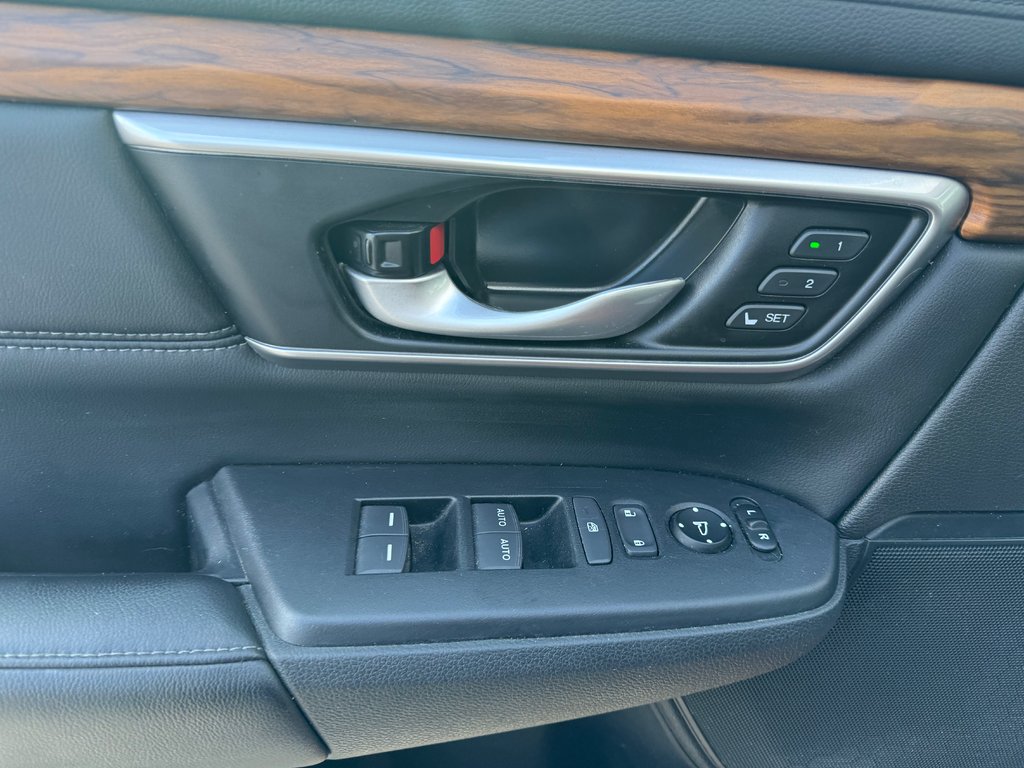 2021 Honda CR-V EX-L, keyless entry, backup camera, Bluetooth in COLDBROOK, Nova Scotia - 8 - w1024h768px