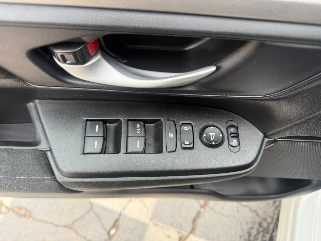 2021 Honda CR-V LX, keyless entry, backup camera, Bluetooth in COLDBROOK, Nova Scotia - 8 - w1024h768px