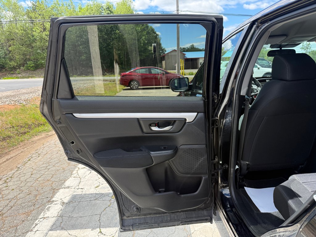 2021 Honda CR-V LX, keyless entry, backup camera, Bluetooth in COLDBROOK, Nova Scotia - 13 - w1024h768px