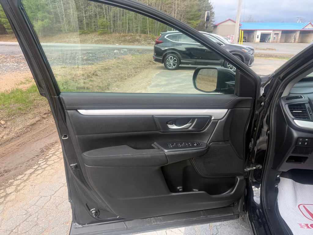 2021 Honda CR-V LX, keyless entry, backup camera, Bluetooth in Kentville, Nova Scotia - 7 - w1024h768px