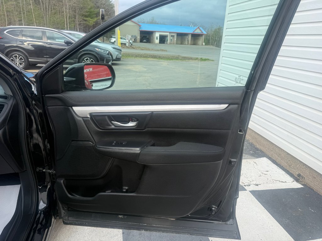 2021 Honda CR-V LX, keyless entry, backup camera, Bluetooth in Kentville, Nova Scotia - 18 - w1024h768px