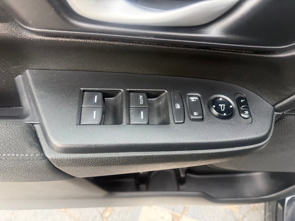 2021 Honda CR-V LX, keyless entry, backup camera, Bluetooth in Kentville, Nova Scotia - 8 - w1024h768px