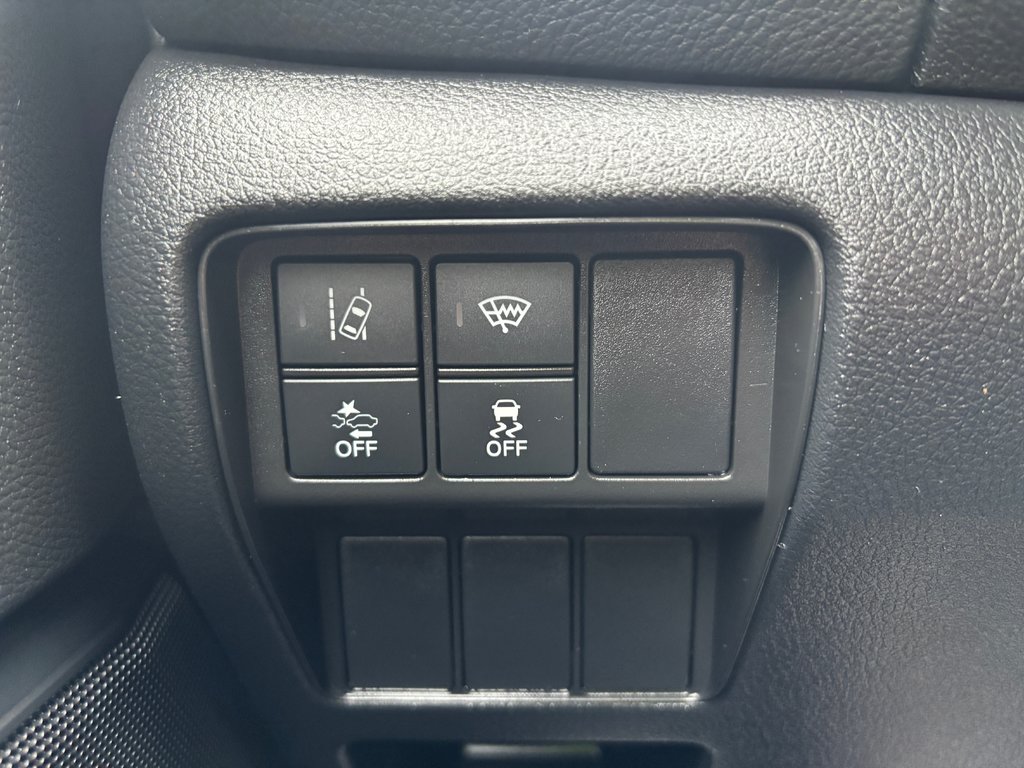 2022 Honda CR-V LX - heated seats, reverse camera, lane departure in COLDBROOK, Nova Scotia - 8 - w1024h768px