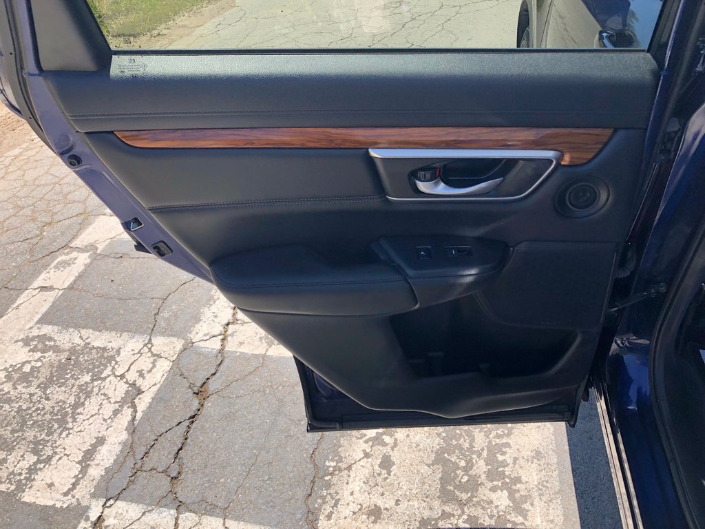2022 Honda CR-V Touring - dual climate zones, sunroof, hands free in COLDBROOK, Nova Scotia - 21 - w1024h768px