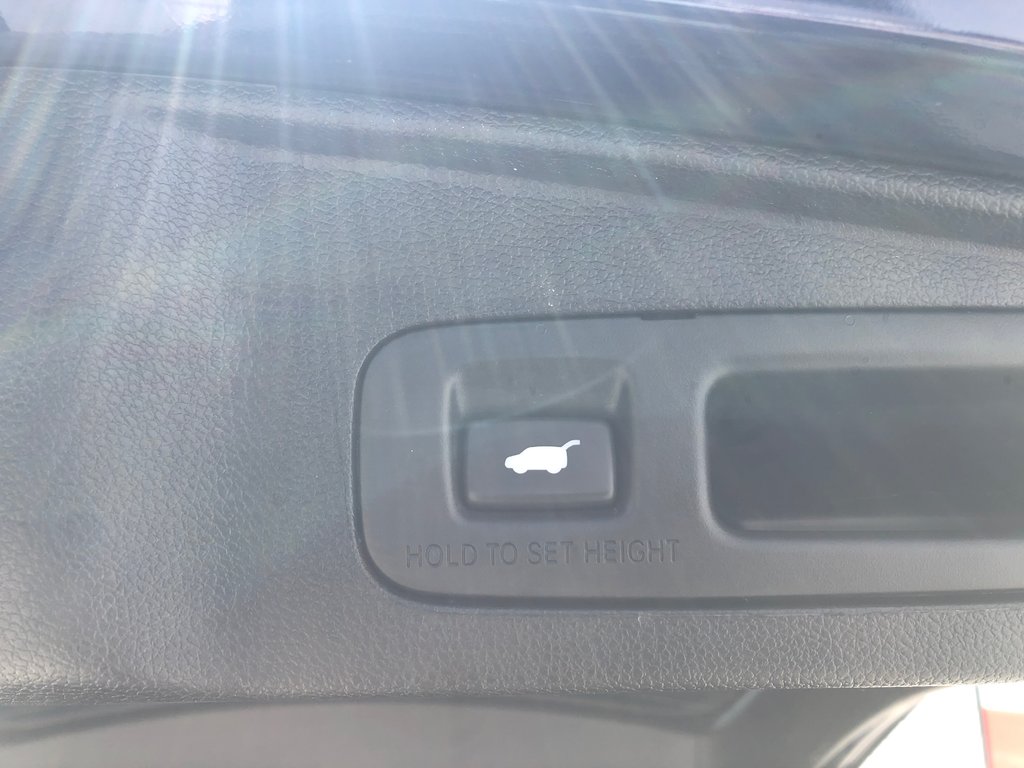 2022 Honda CR-V Touring - dual climate zones, sunroof, hands free in COLDBROOK, Nova Scotia - 24 - w1024h768px