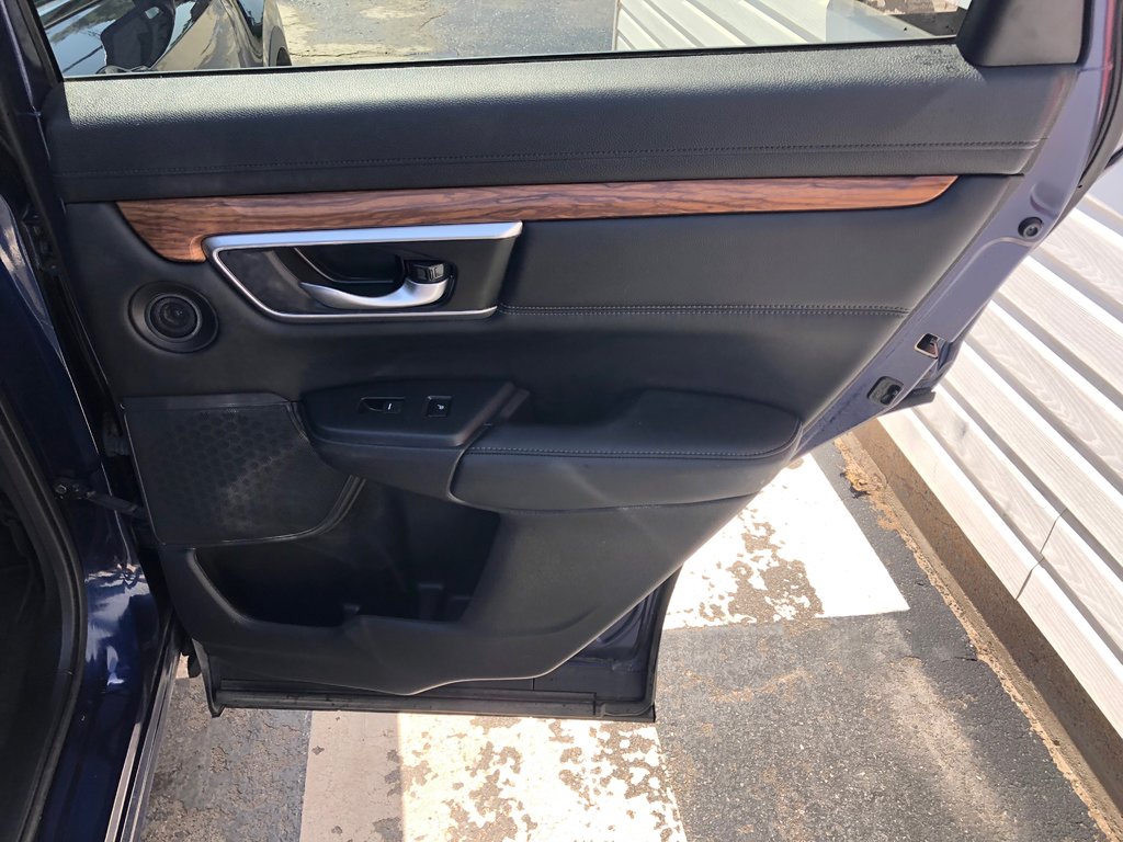 2022 Honda CR-V Touring - dual climate zones, sunroof, hands free in COLDBROOK, Nova Scotia - 25 - w1024h768px