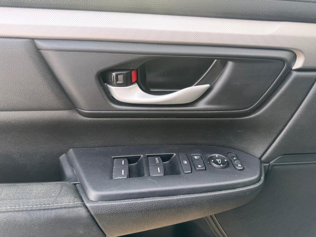 2022 Honda CR-V LX, keyless entry, backup camera, Bluetooth in Kentville, Nova Scotia - 8 - w1024h768px