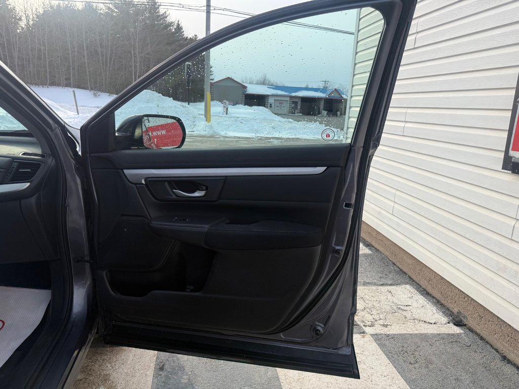 2022 Honda CR-V LX, keyless entry, backup camera, Bluetooth in Kentville, Nova Scotia - 18 - w1024h768px
