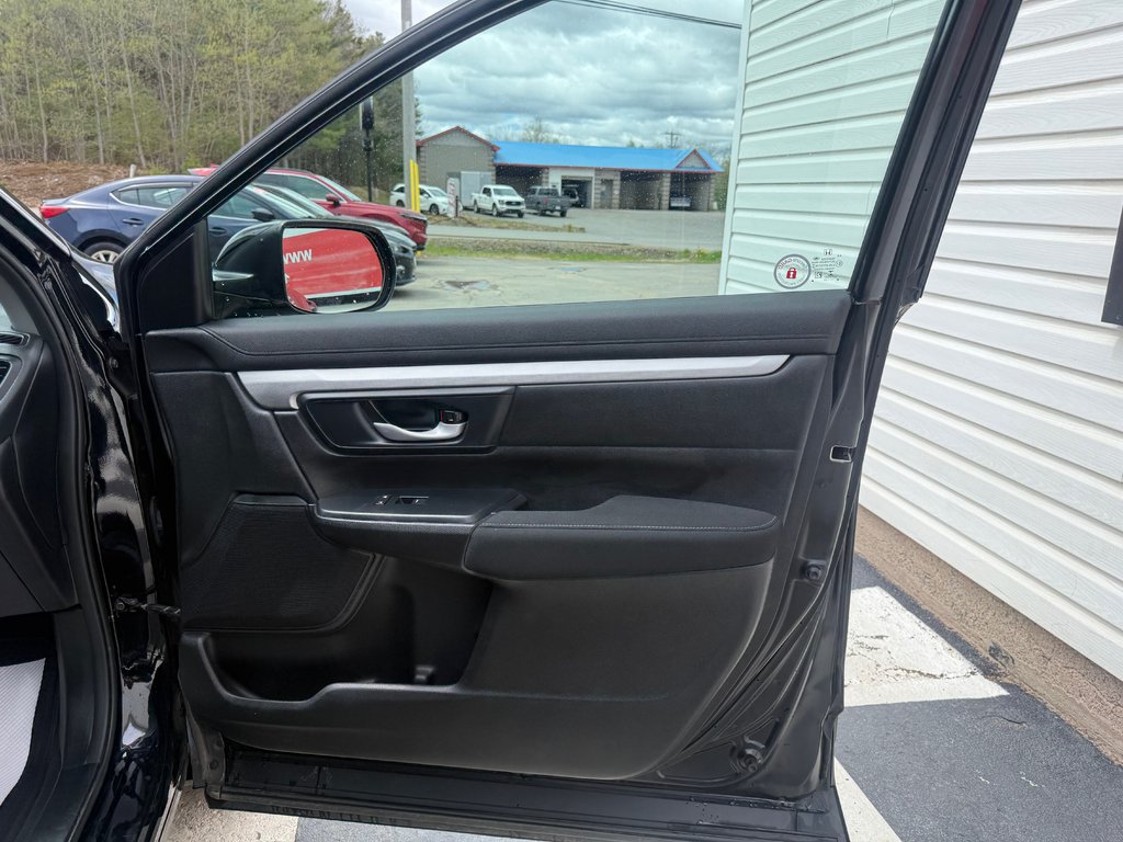 2022 Honda CR-V LX, keyless entry, backup camera, Bluetooth in Kentville, Nova Scotia - 19 - w1024h768px