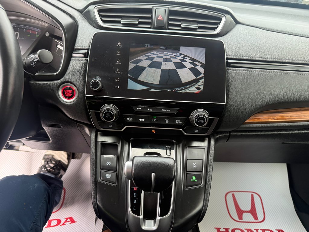 2022 Honda CR-V Touring, keyless entry, backup camera, Bluetooth in COLDBROOK, Nova Scotia - 12 - w1024h768px