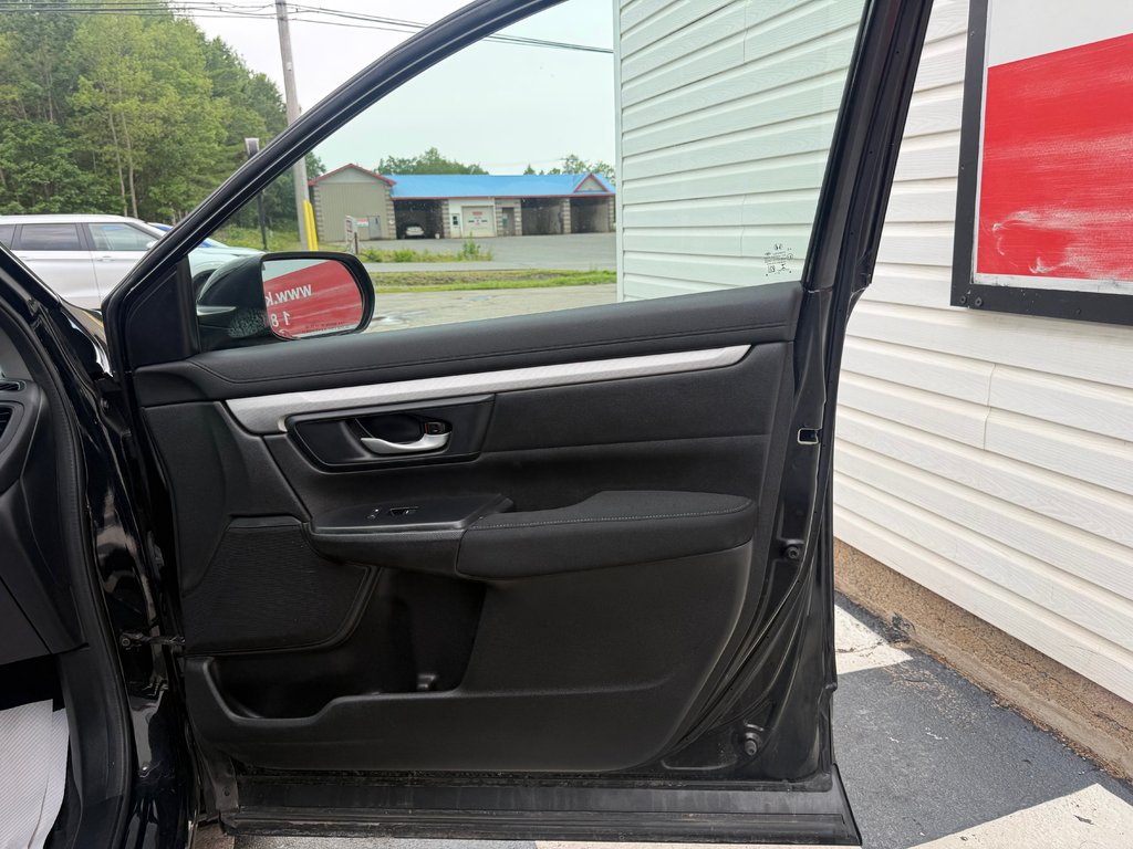 2022 Honda CR-V LX, keyless entry, backup camera, Bluetooth in Kentville, Nova Scotia - 18 - w1024h768px