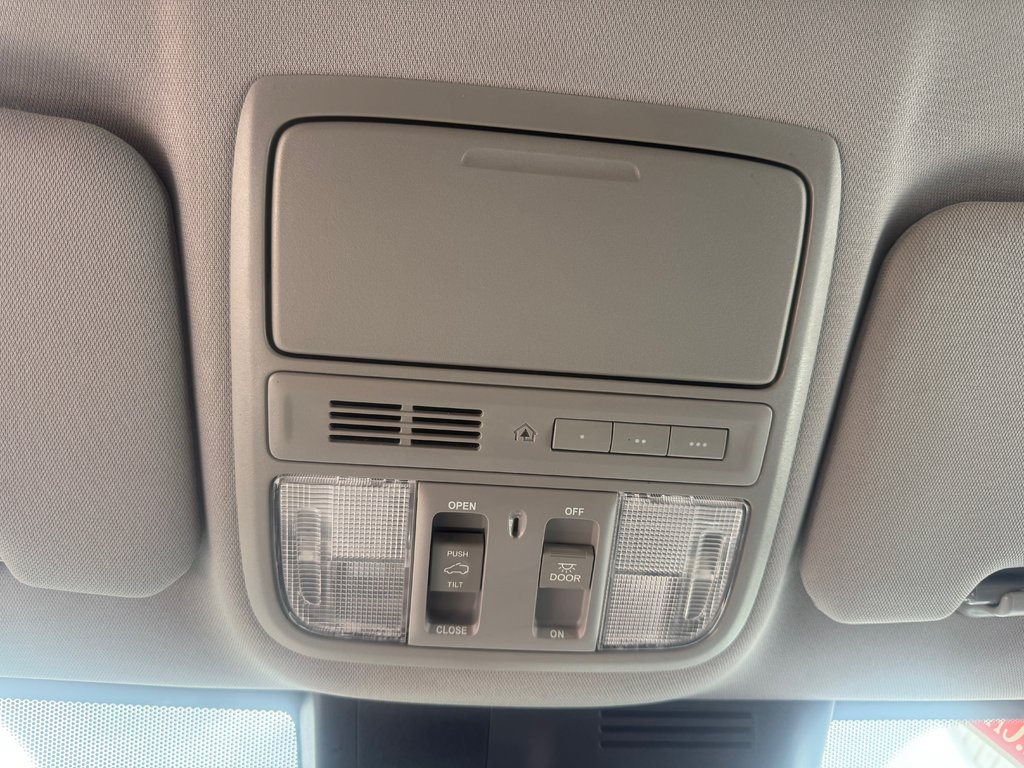 2022 Honda CR-V EX-L, keyless entry, backup camera, Bluetooth in COLDBROOK, Nova Scotia - 13 - w1024h768px