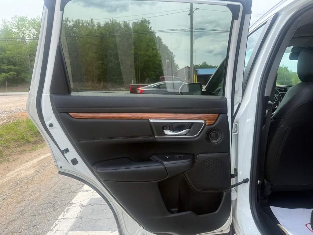 2022 Honda CR-V EX-L, keyless entry, backup camera, Bluetooth in COLDBROOK, Nova Scotia - 14 - w1024h768px