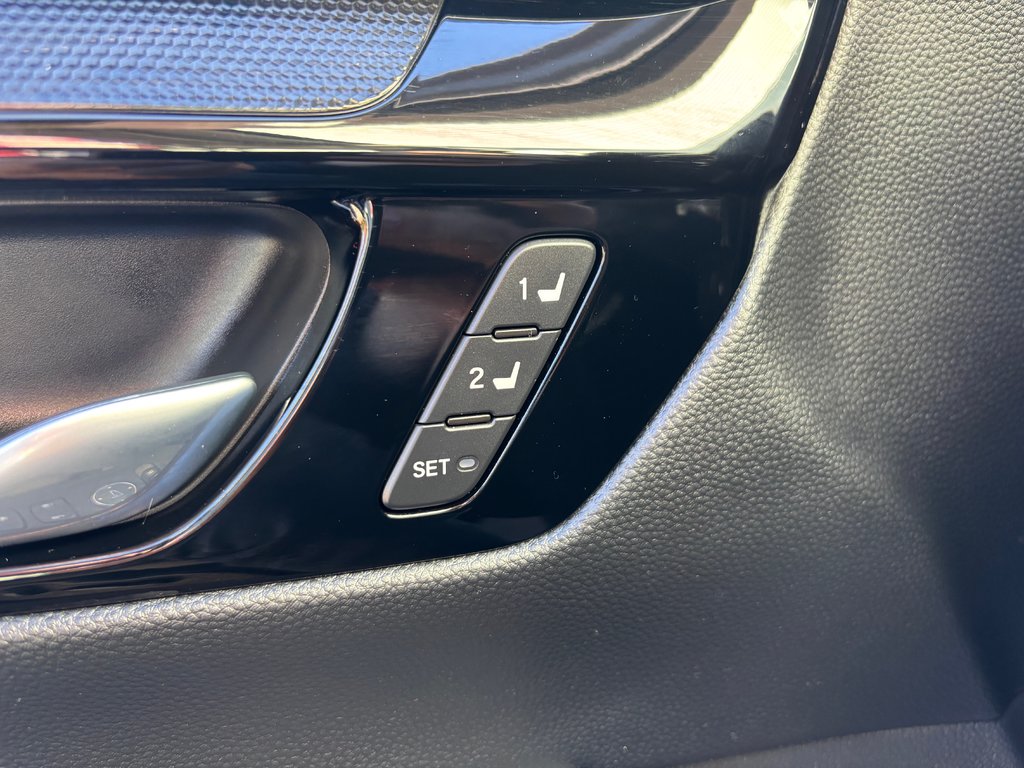 CR-V EX-L - sunroof, heated seats, dual climate zones 2023 à COLDBROOK, Nouvelle-Écosse - 8 - w1024h768px