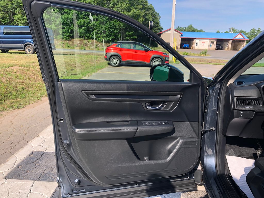 2023 Honda CR-V LX-B,Carplay, Push to start, Backup Camera in COLDBROOK, Nova Scotia - 7 - w1024h768px