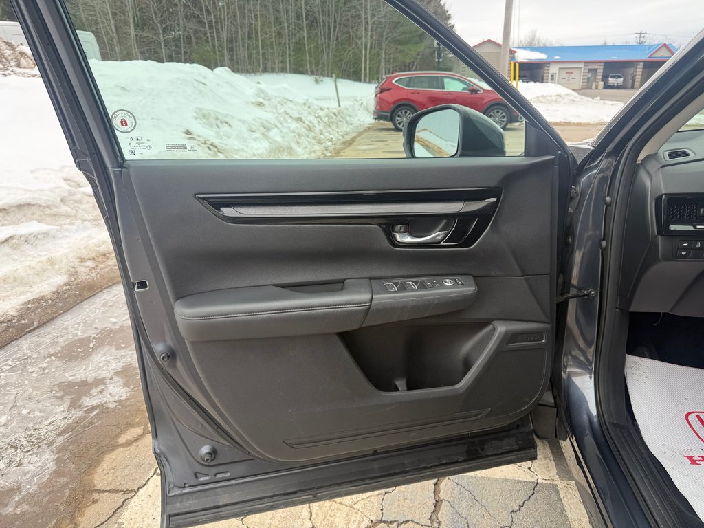 2023 Honda CR-V Sport, keyless entry, Cruise control, Bluetooth in COLDBROOK, Nova Scotia - 7 - w1024h768px