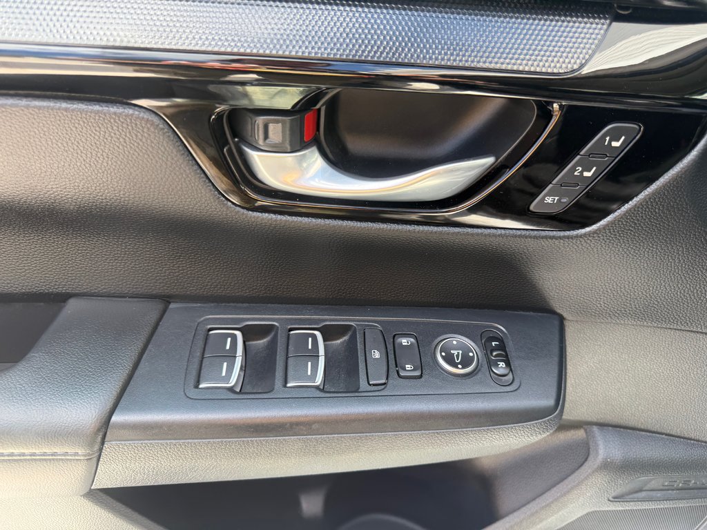 Honda CR-V EX-L, keyless entry, backup camera, Bluetooth 2023 à Kentville, Nouvelle-Écosse - 8 - w1024h768px