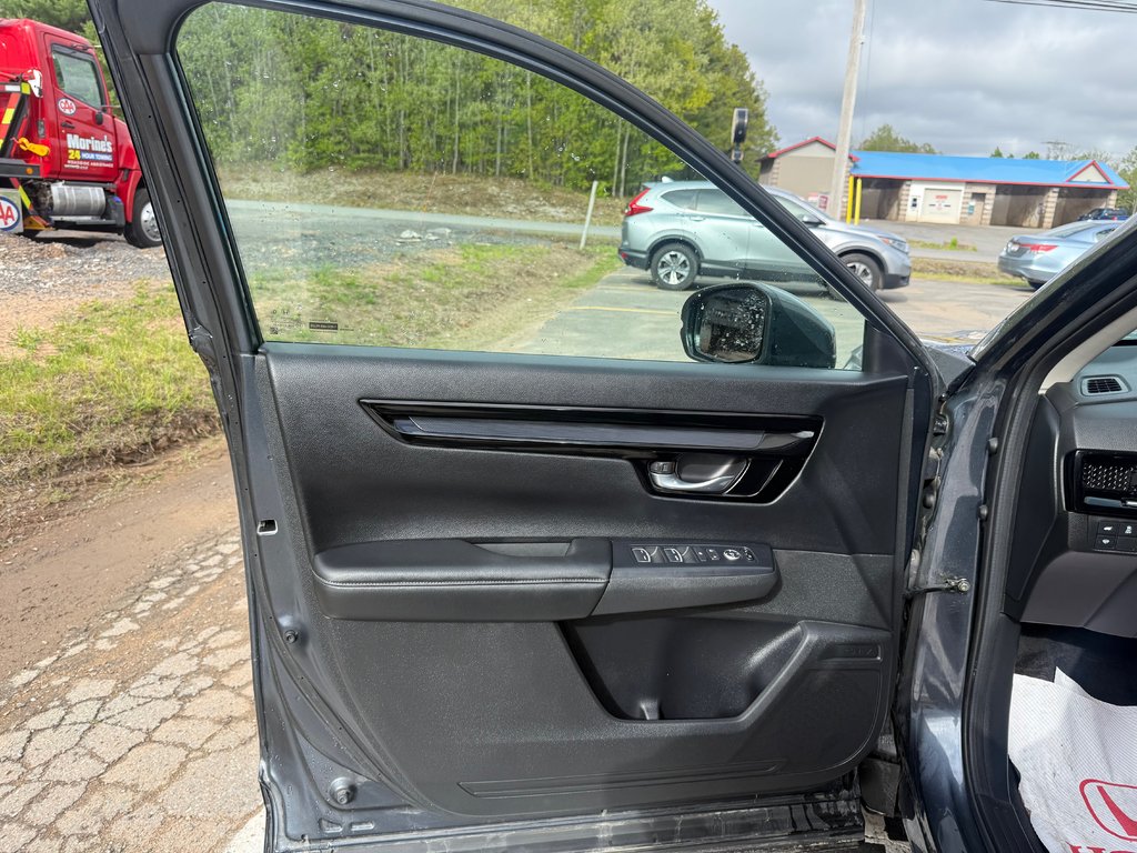 2023 Honda CR-V Sport-B, keyless entry, backup camera, Bluetooth in COLDBROOK, Nova Scotia - 7 - w1024h768px