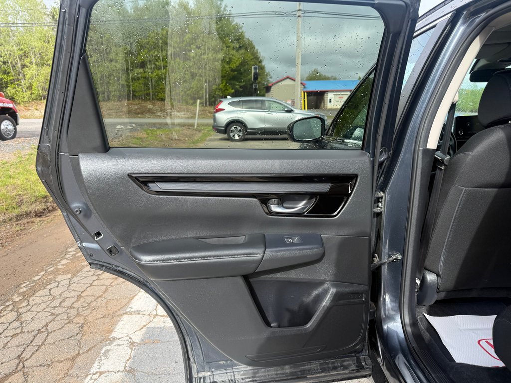 2023 Honda CR-V Sport-B, keyless entry, backup camera, Bluetooth in COLDBROOK, Nova Scotia - 14 - w1024h768px