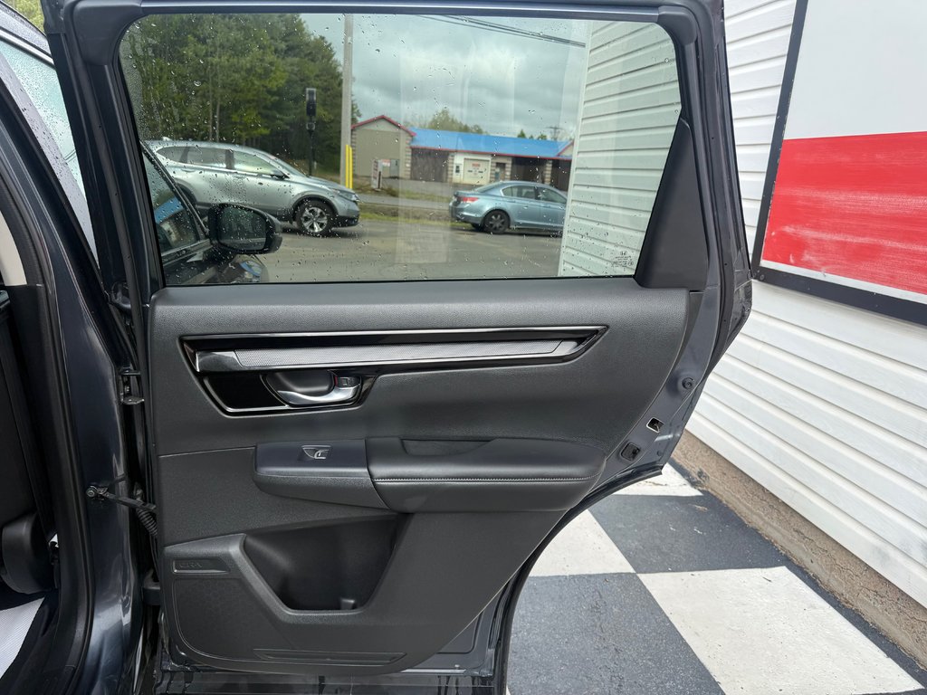 2023 Honda CR-V Sport-B, keyless entry, backup camera, Bluetooth in COLDBROOK, Nova Scotia - 17 - w1024h768px