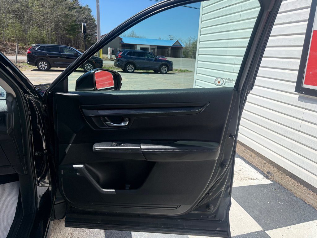 Honda CR-V LX-B, keyless entry, backup camera, Bluetooth 2023 à Kentville, Nouvelle-Écosse - 18 - w1024h768px