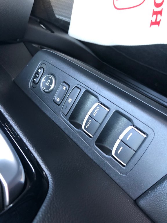 2024 Honda CR-V Sport - sunroof, power seats, hands free, a/c in Kentville, Nova Scotia - 7 - w1024h768px