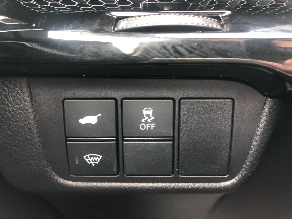 2024 Honda CR-V Touring - Leather Seats, Reverse Camera, Sun Roof in COLDBROOK, Nova Scotia - 10 - w1024h768px