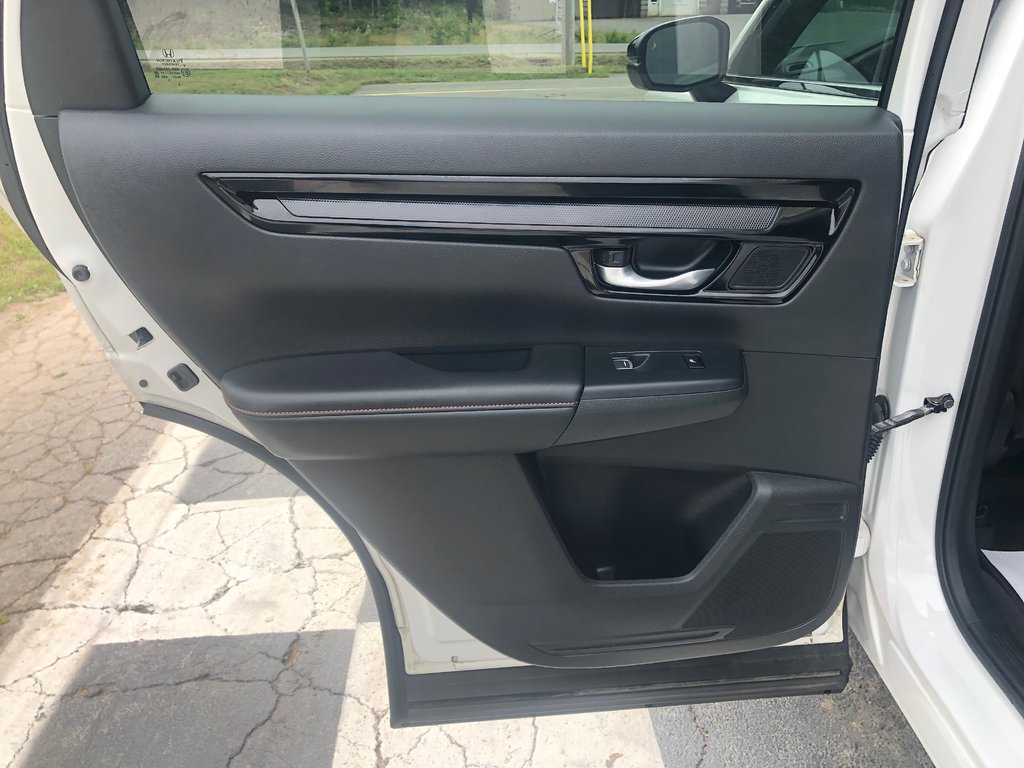 2024 Honda CR-V Touring - Leather Seats, Reverse Camera, Sun Roof in COLDBROOK, Nova Scotia - 22 - w1024h768px
