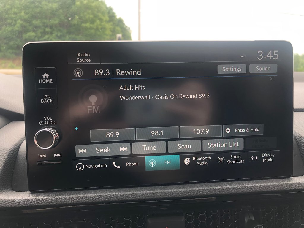 2024 Honda CR-V Touring - Leather Seats, Reverse Camera, Sun Roof in COLDBROOK, Nova Scotia - 14 - w1024h768px