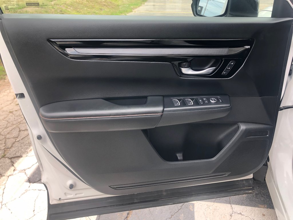 2024 Honda CR-V Touring - Leather Seats, Reverse Camera, Sun Roof in COLDBROOK, Nova Scotia - 7 - w1024h768px