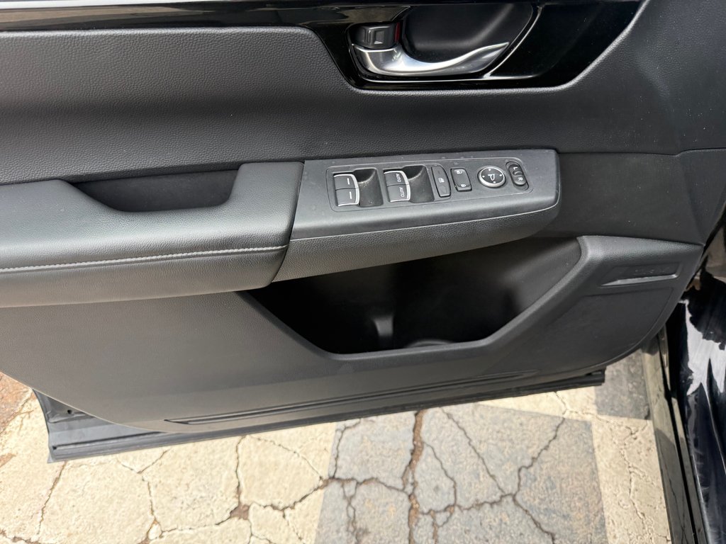 2024 Honda CR-V Sport,Keyless entry, remote start, backup camera in Kentville, Nova Scotia - 8 - w1024h768px