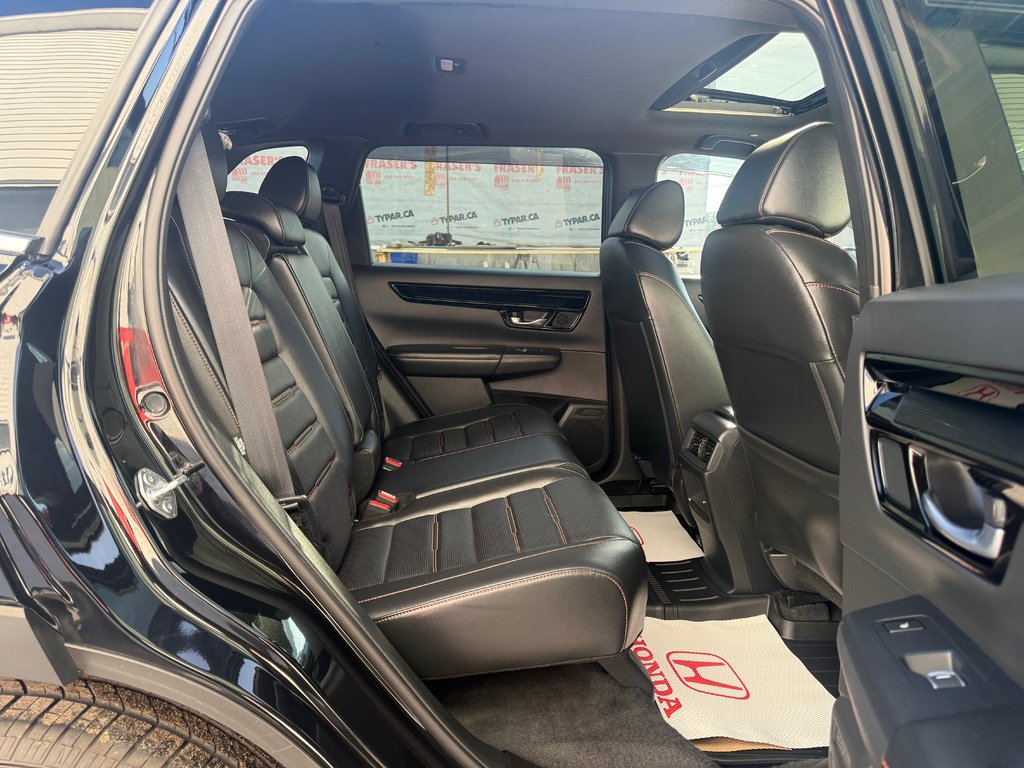 Honda CR-V Touring, Keyless entry, remote start, backup cam 2024 à Kentville, Nouvelle-Écosse - 18 - w1024h768px