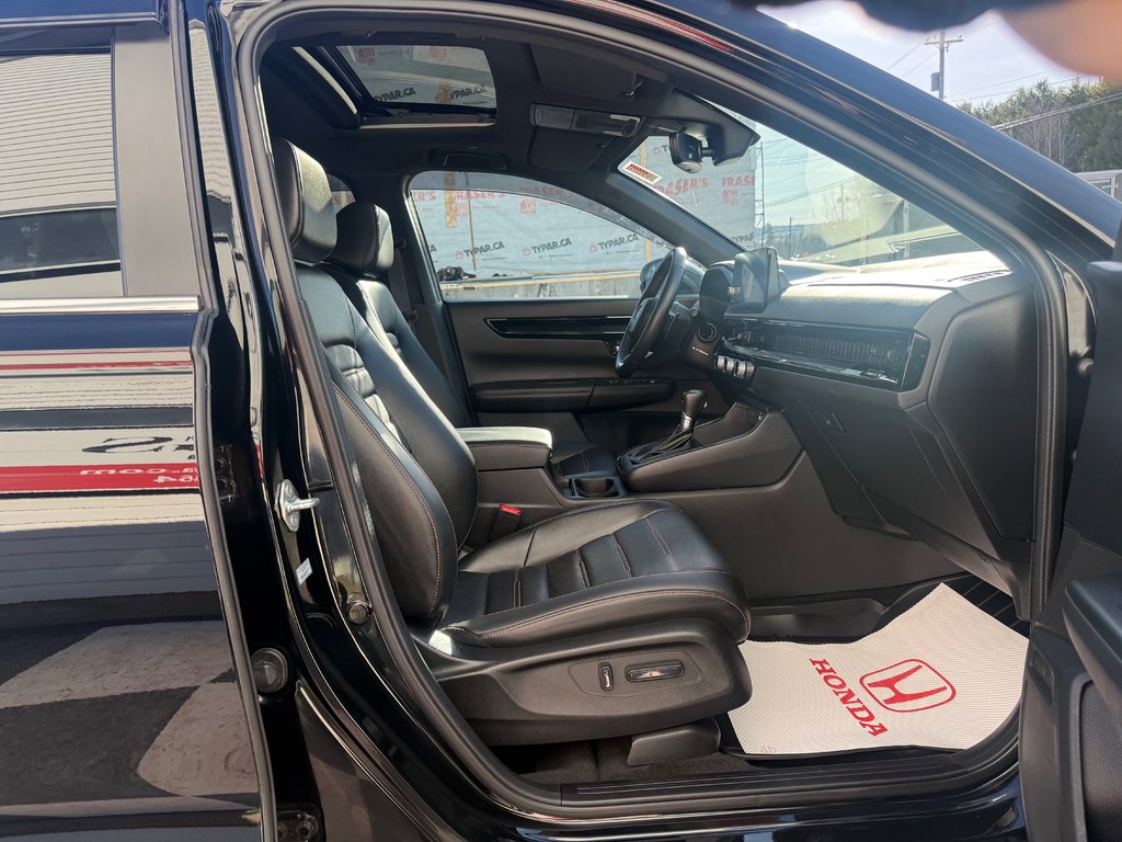 Honda CR-V Touring, Keyless entry, remote start, backup cam 2024 à Kentville, Nouvelle-Écosse - 20 - w1024h768px