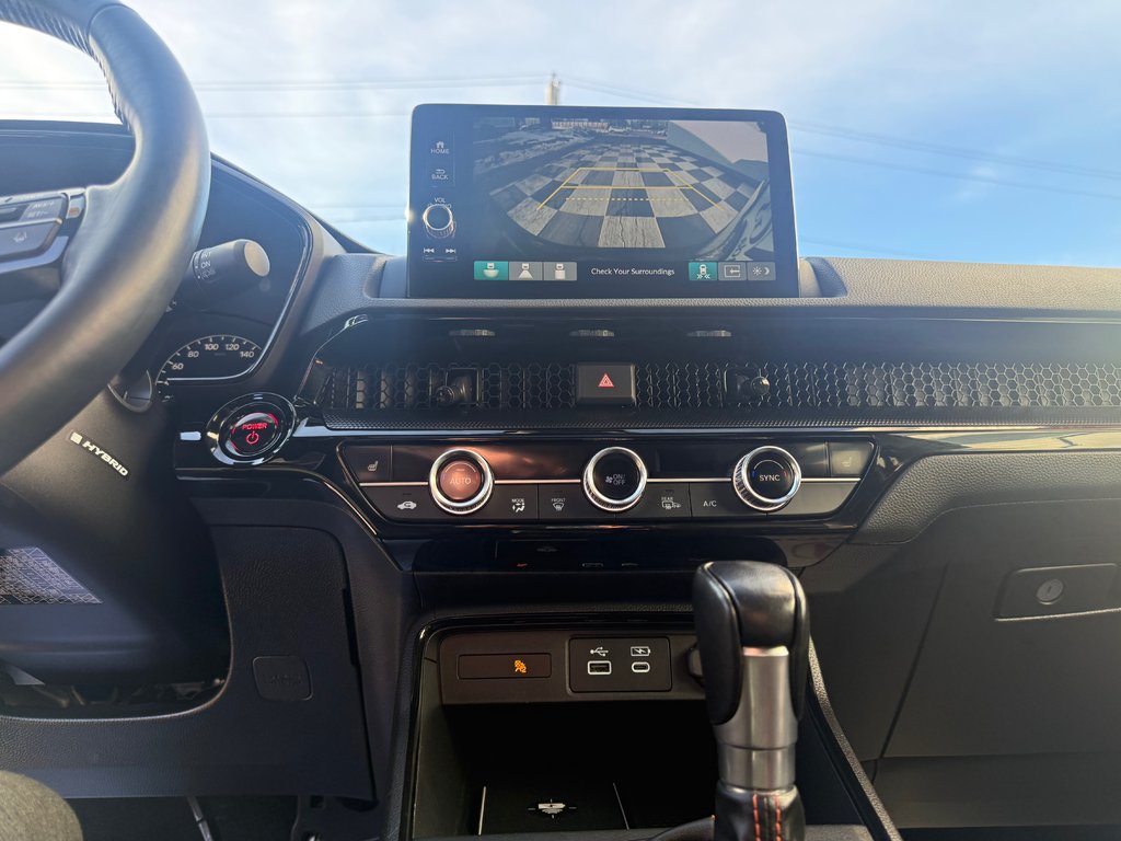 Honda CR-V Touring, Keyless entry, remote start, backup cam 2024 à Kentville, Nouvelle-Écosse - 12 - w1024h768px