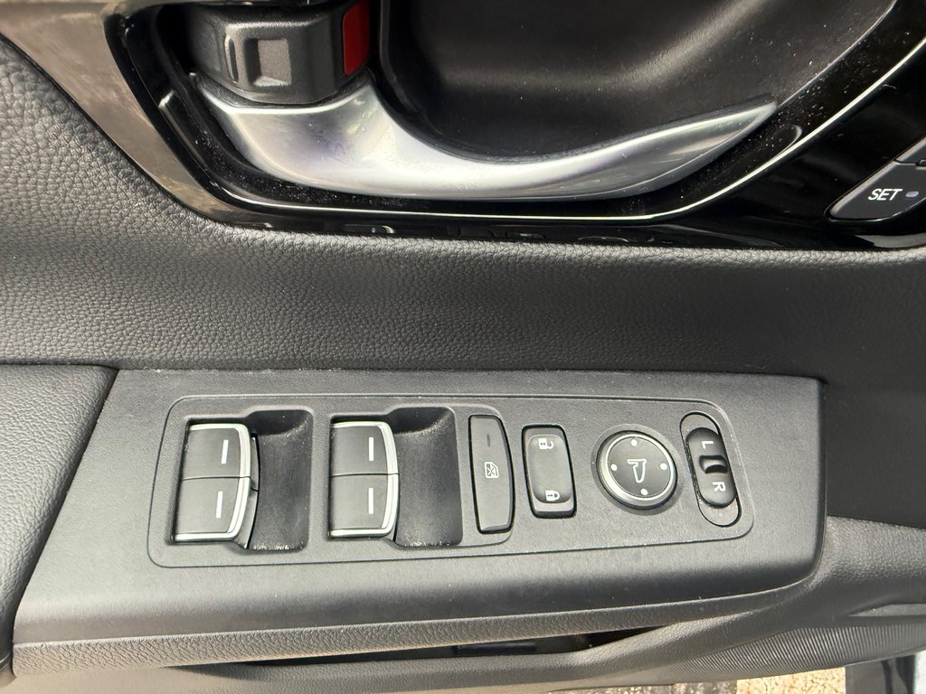 2024 Honda CR-V EX-L,Keyless entry, remote start, backup camera in Kentville, Nova Scotia - 8 - w1024h768px
