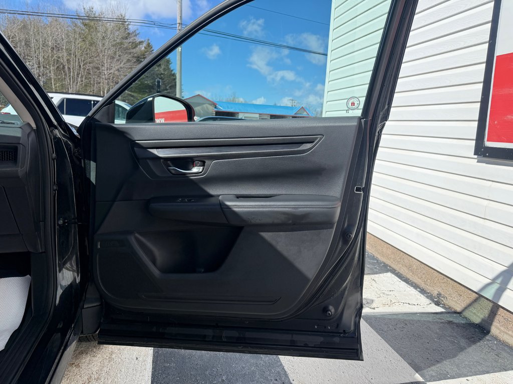 2024 Honda CR-V LX-B, keyless entry, backup camera, Bluetooth in COLDBROOK, Nova Scotia - 18 - w1024h768px