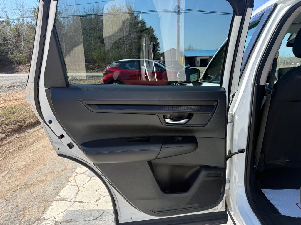 Honda CR-V LX-B, keyless entry, backup camera, Bluetooth 2024 à COLDBROOK, Nouvelle-Écosse - 13 - w1024h768px