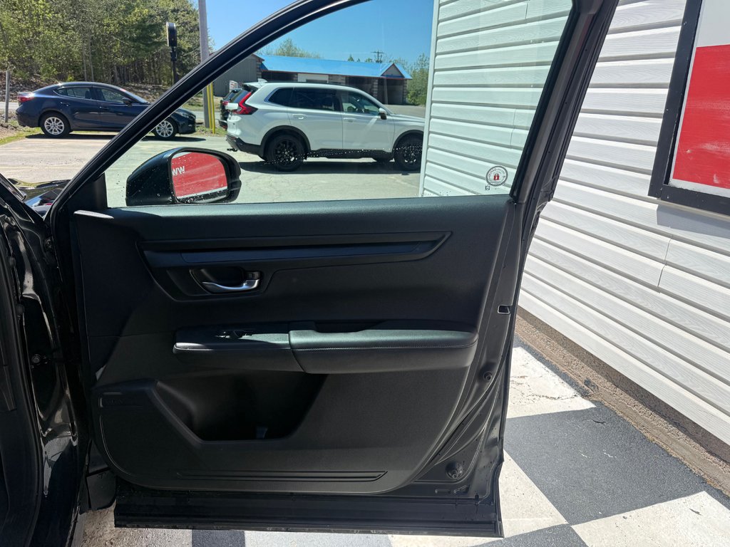 2024 Honda CR-V LX-B, keyless entry, backup camera, Bluetooth in Kentville, Nova Scotia - 18 - w1024h768px