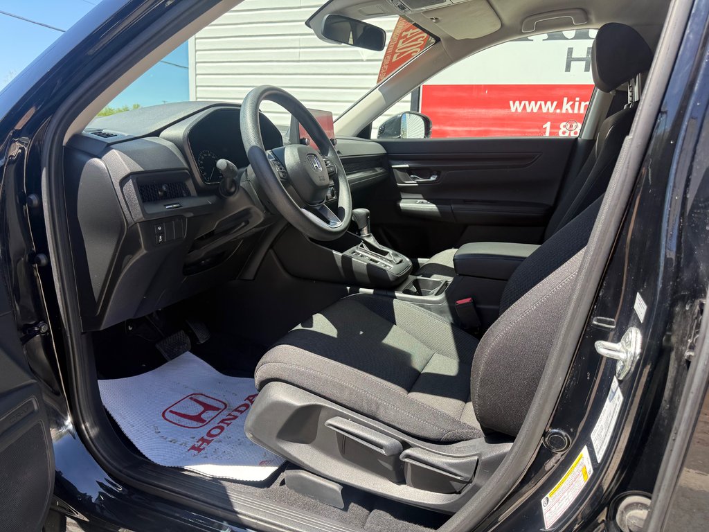 2024 Honda CR-V LX-B, keyless entry, backup camera, Bluetooth in Kentville, Nova Scotia - 9 - w1024h768px