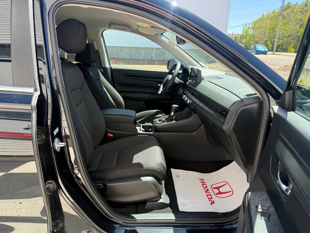 2024 Honda CR-V LX-B, keyless entry, backup camera, Bluetooth in Kentville, Nova Scotia - 19 - w1024h768px
