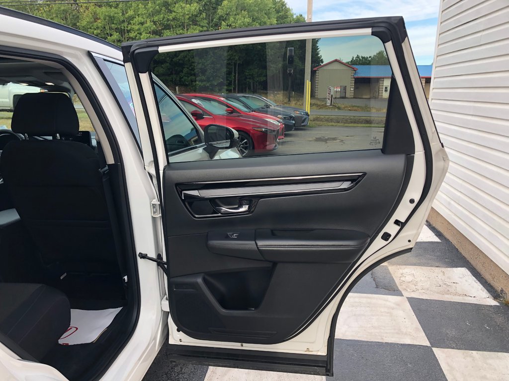 2025 Honda CR-V Sport - Heated Seats, Sunroof, Reverse Camera in COLDBROOK, Nova Scotia - 25 - w1024h768px