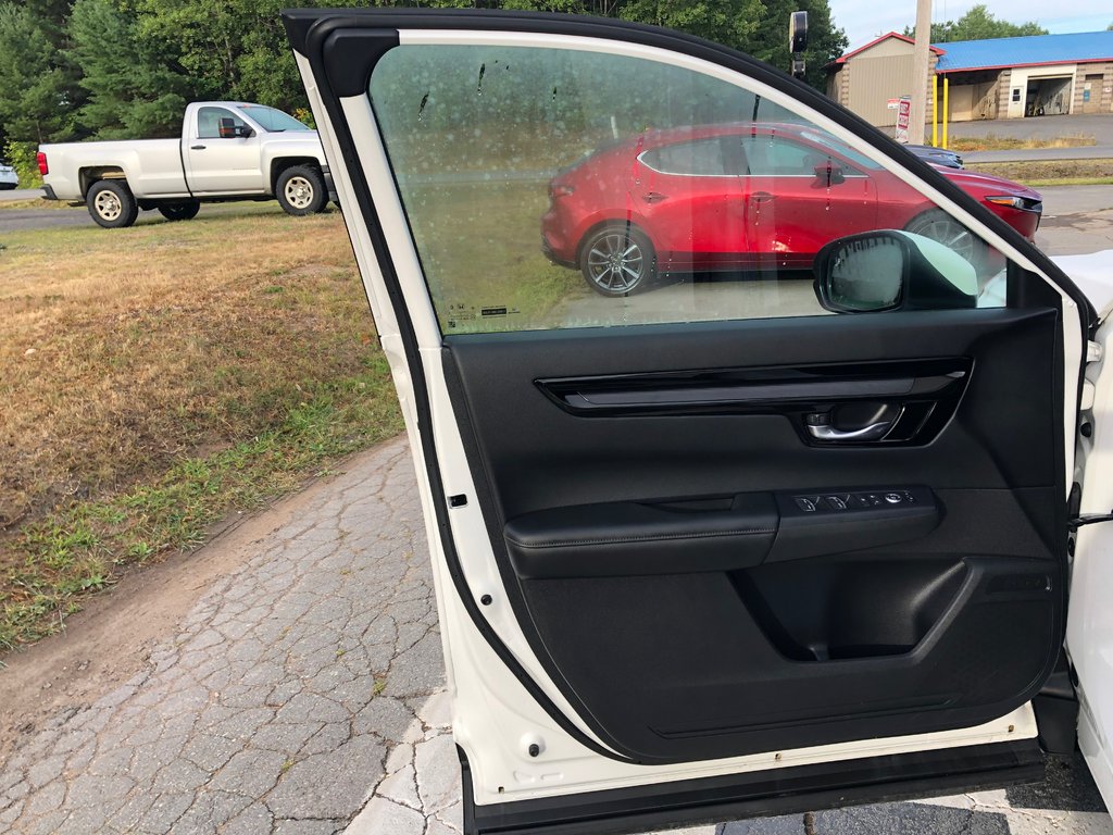 2025 Honda CR-V Sport - Heated Seats, Sunroof, Reverse Camera in COLDBROOK, Nova Scotia - 7 - w1024h768px