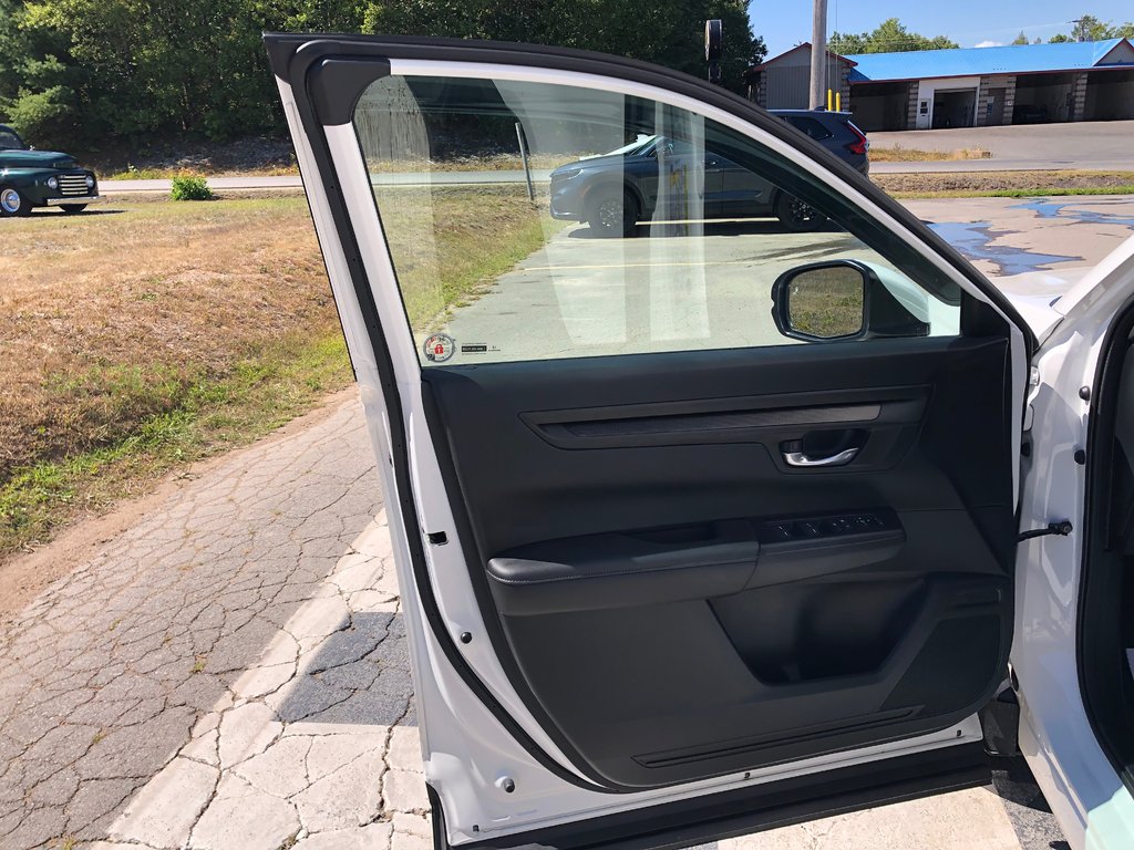 2025 Honda CR-V LX - Heated Seats, Carplay, Reverse Camera in COLDBROOK, Nova Scotia - 7 - w1024h768px