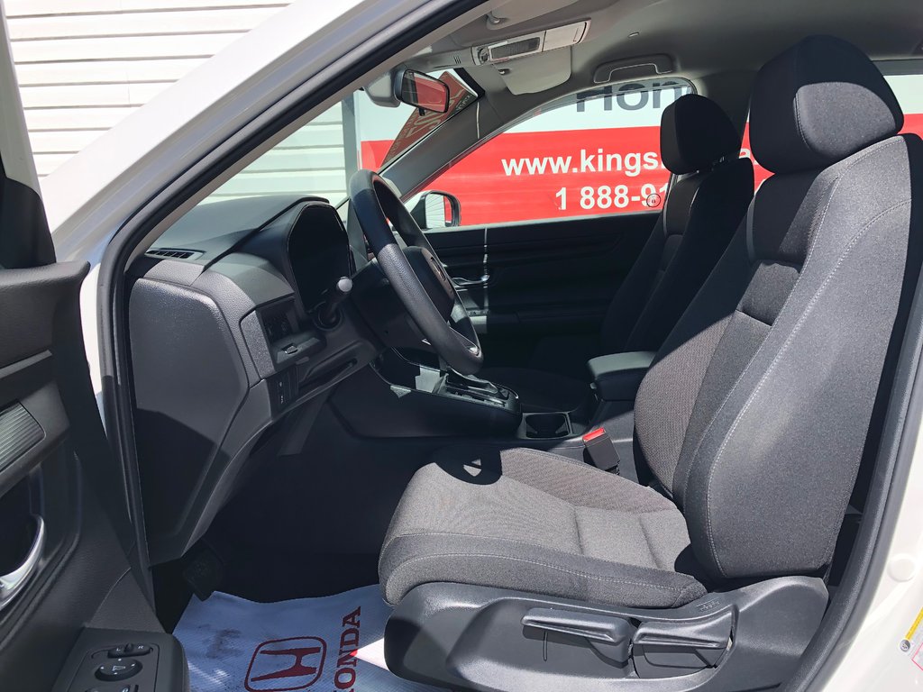 2025 Honda CR-V LX - Heated Seats, Carplay, Reverse Camera in COLDBROOK, Nova Scotia - 17 - w1024h768px