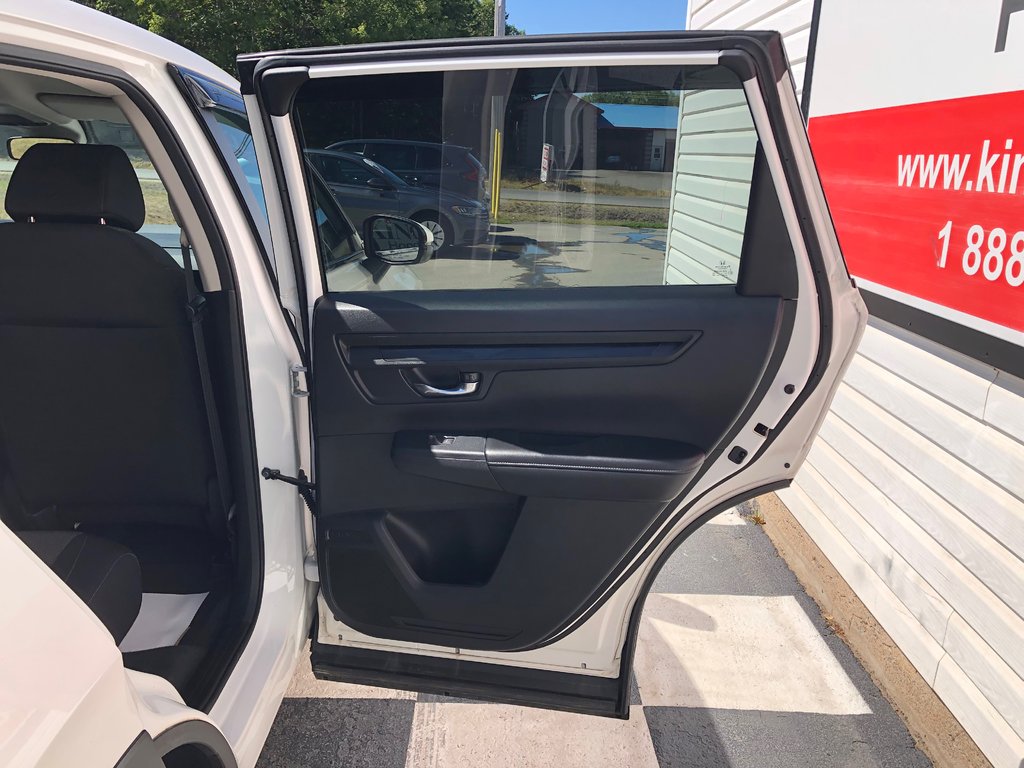 2025 Honda CR-V LX - Heated Seats, Carplay, Reverse Camera in COLDBROOK, Nova Scotia - 21 - w1024h768px
