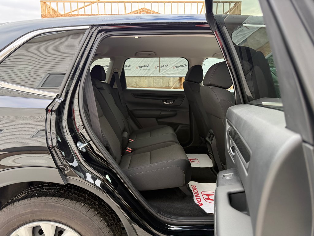 Honda CR-V LX 4WD,Keyless entry, remote start, backup camera 2025 à Kentville, Nouvelle-Écosse - 17 - w1024h768px